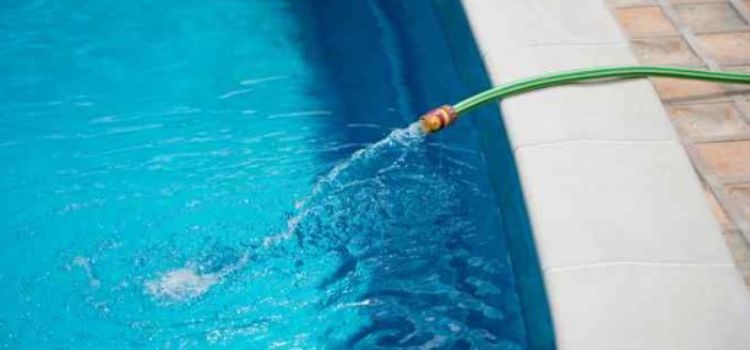 How to Get Flocculant Out of Pool Without Vacuum