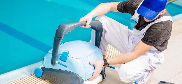 Can You Leave Pool Vacuum in Pool Overnight